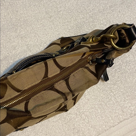 Coach Tan and Brown Signature Shoulder Bag - Picture 13 of 16